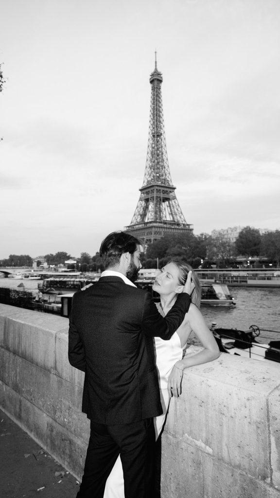 paris elopement photographer