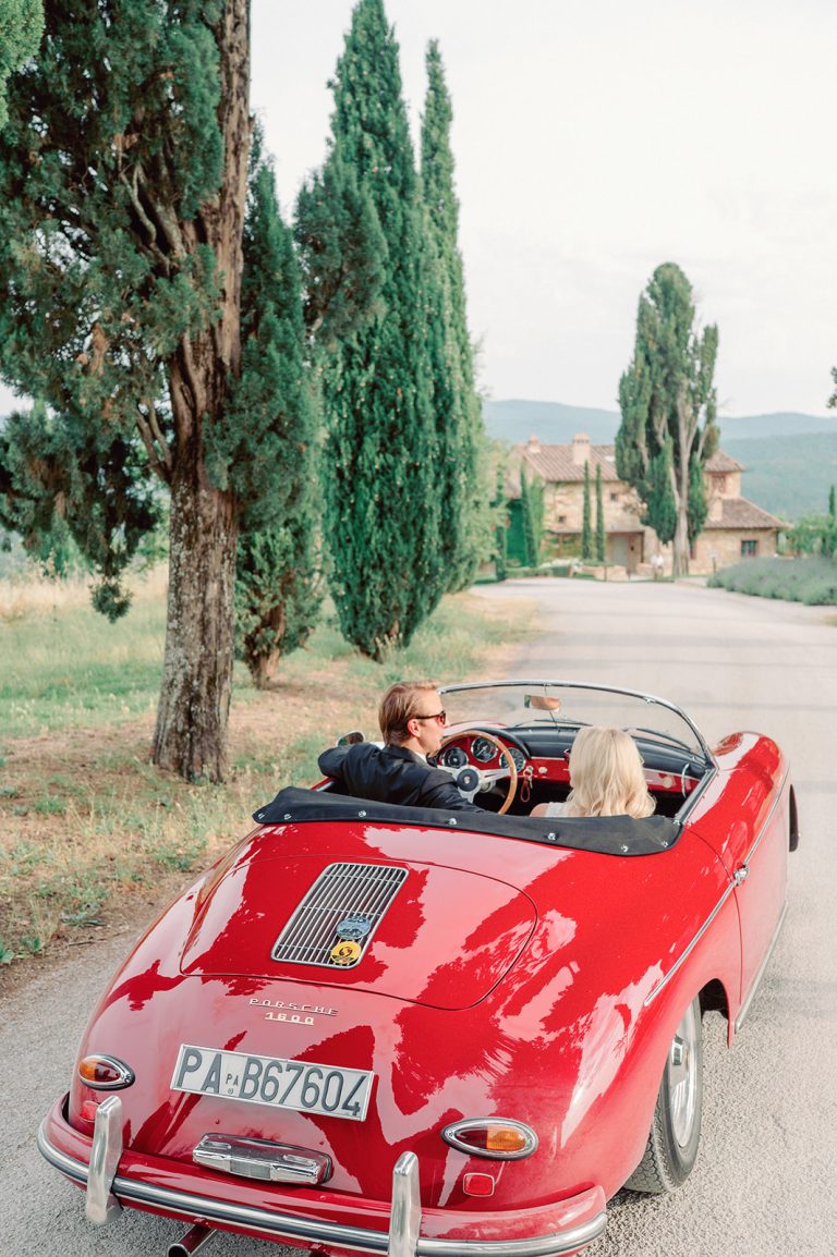 elopement in tuscany italy