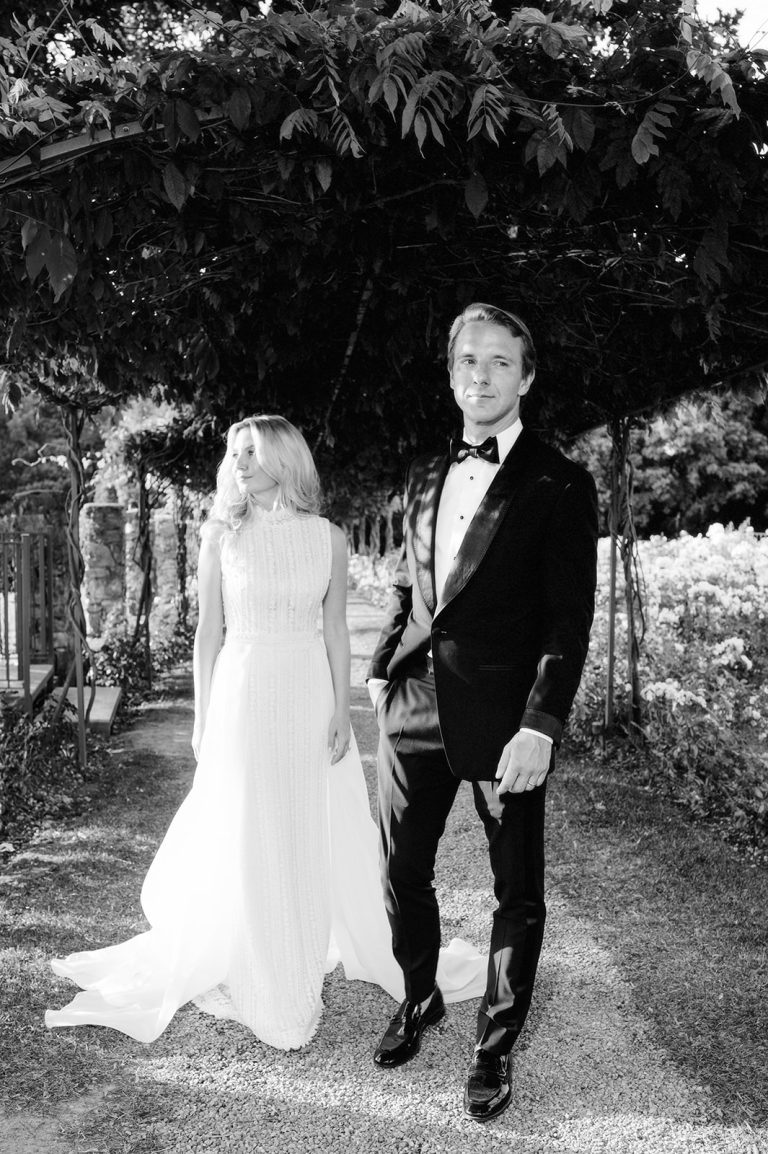 elopement in tuscany italy