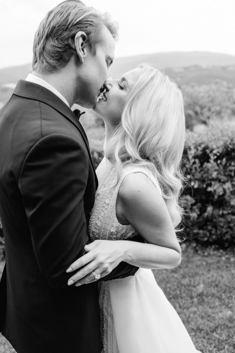 elopement in tuscany italy