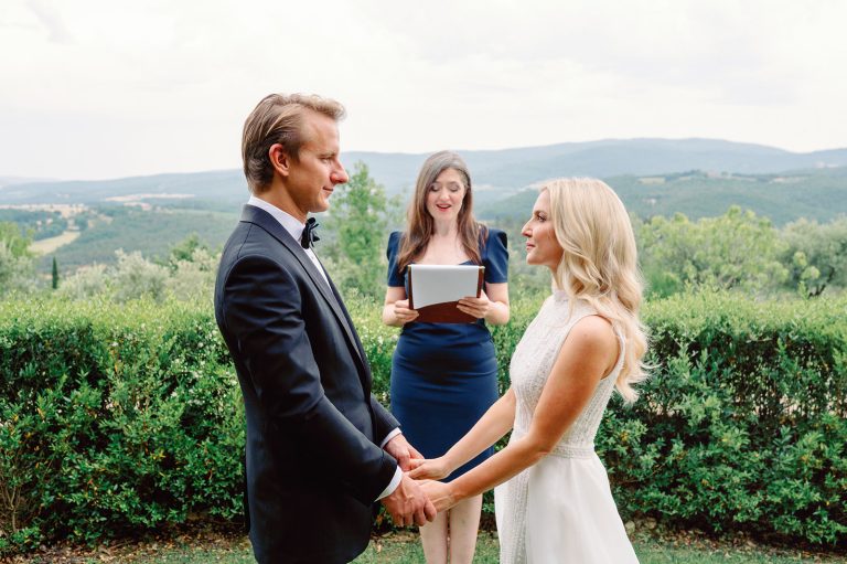 elopement in tuscany italy